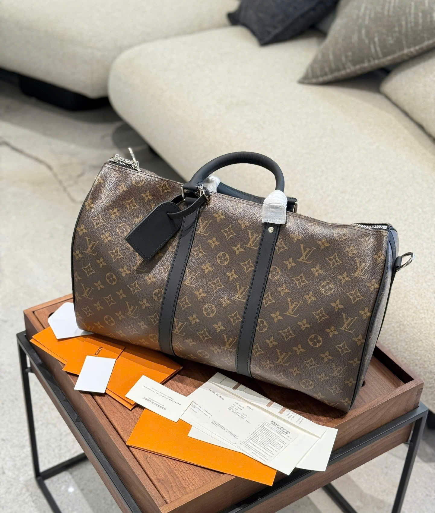 Túi trống du lịch Louis Vuitton LV Nâu họa tiết hoa vân full khóa ổ phối dây Đen size 50cm Like Auth Fullbox phụ kiện PLD